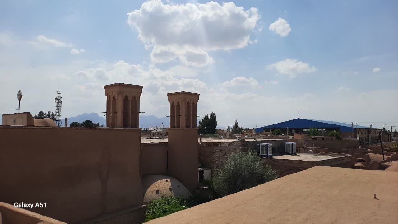 تصویر آب ابنار فهرج یزد